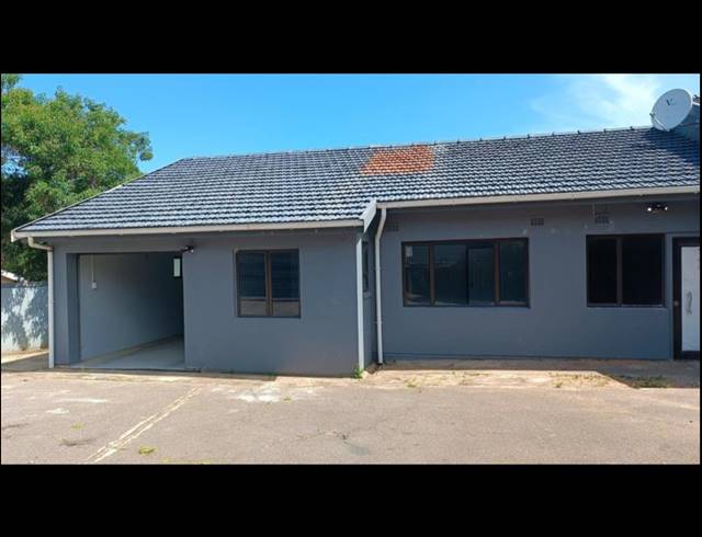 12 BEDROOM TOWNHOUSE FOR SALE IN WESTVILLE